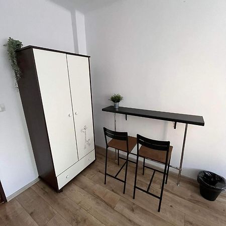 Well Apartment In Old Town クラクフ エクステリア 写真